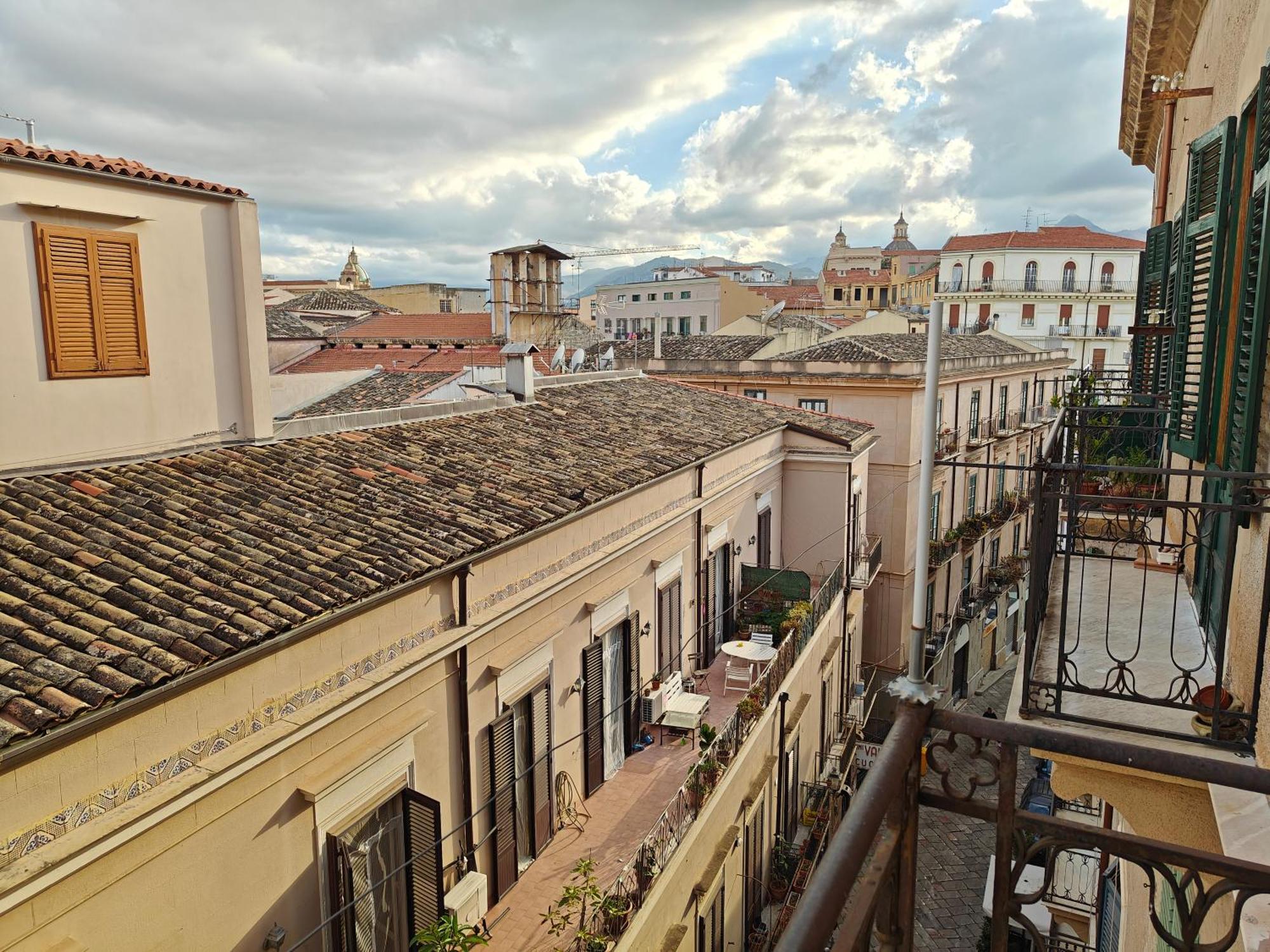 Apartment Casetta Caladi Small - Centro Storico *
